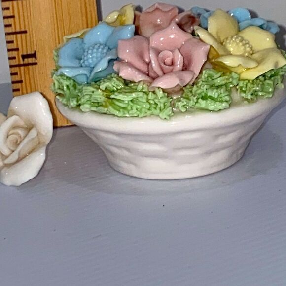 Vintage Norcrest Japan Porcelain Tapered Candle Holder Porcelain Pastel Flowers - Picture 9 of 13